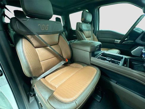 New 2026 Ford F250 King Ranch w/ Chrome Package AWD/4WD image 29