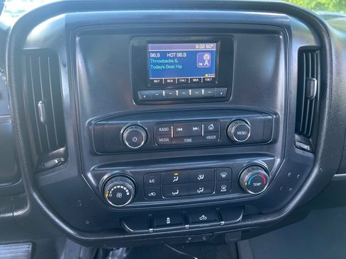 Used 2015 Chevrolet Silverado 3500 W/T w/ Snow Plow Prep Package AWD/4WD image 25
