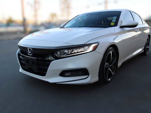 Used 2018 Honda Accord Sport image 21