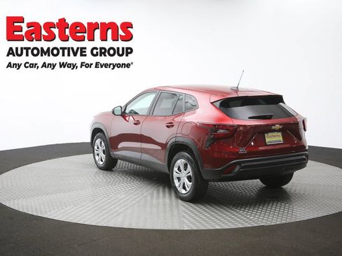 Used 2024 Chevrolet Trax LS FWD image 64