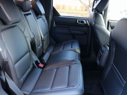 New 2025 Ford Bronco Outer Banks image 24