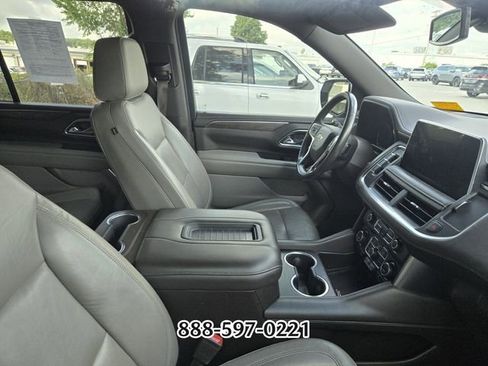 Used 2021 Chevrolet Tahoe LT w/ LT Signature Package AWD/4WD image 12