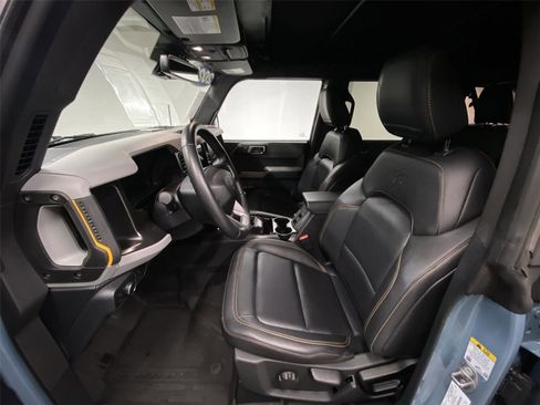 Used 2022 Ford Bronco Badlands w/ Sasquatch Package image 17