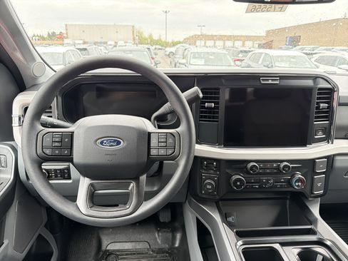 New 2026 Ford F350 XLT w/ XLT Premium Package AWD/4WD image 15