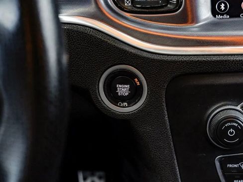 Used 2020 Dodge Charger R/T w/ Blacktop Package RWD image 26