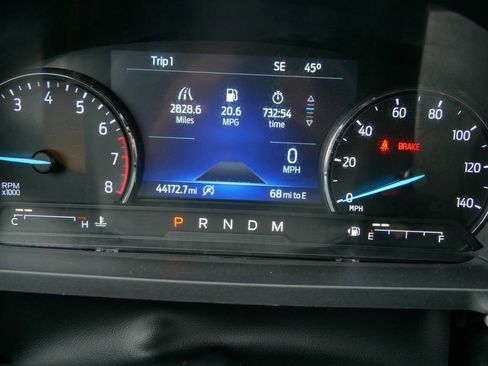 Used 2020 Ford Explorer XLT w/ Comfort Package image 23