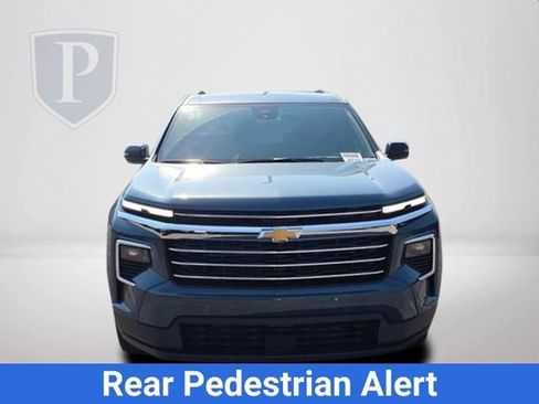 New 2026 Chevrolet Traverse LT w/ Driver Confidence Package FWD image 13
