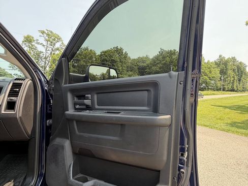 Used 2018 RAM 2500 Tradesman w/ Chrome Appearance Group AWD/4WD image 38