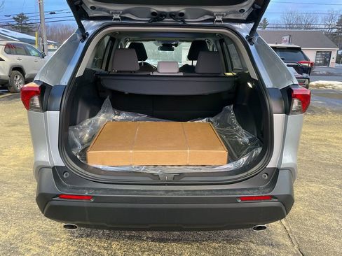 New 2025 Toyota RAV4 XLE image 5