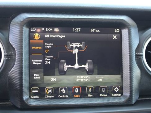 Used 2023 Jeep Wrangler Unlimited Sahara w/ Cold Weather Group AWD/4WD image 27