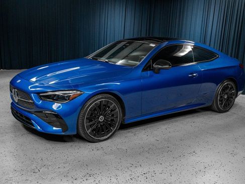Certified 2025 Mercedes-Benz CLE 300 4MATIC Coupe image 1