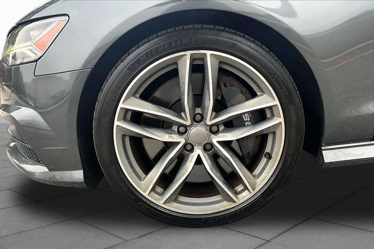 Used 2017 Audi S6 Premium Plus w/ Black Optic Package AWD/4WD image 11