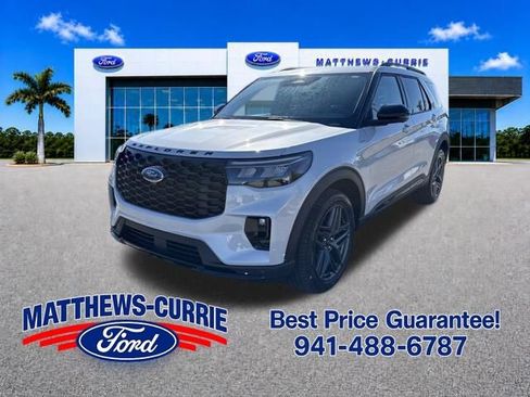 New 2026 Ford Explorer ST-Line w/ ST-Line Street Pack AWD/4WD image 7