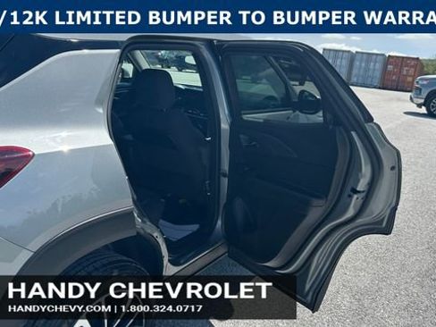 Certified 2025 Chevrolet TrailBlazer LT AWD/4WD image 35