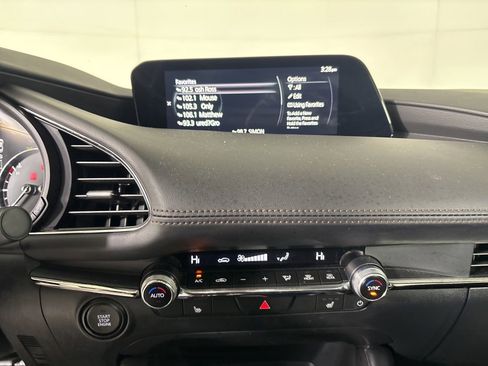 Used 2025 MAZDA MAZDA3 s image 16