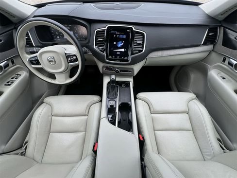 Used 2022 Volvo XC90 T6 Inscription w/ Advanced Package image 16