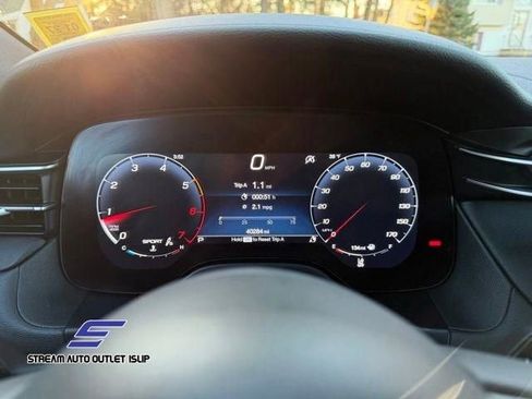 Used 2023 Maserati Grecale Modena AWD/4WD image 35