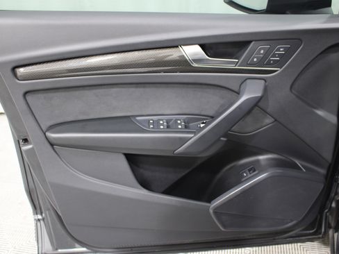 Used 2022 Audi SQ5 Premium w/ Convenience Package image 7