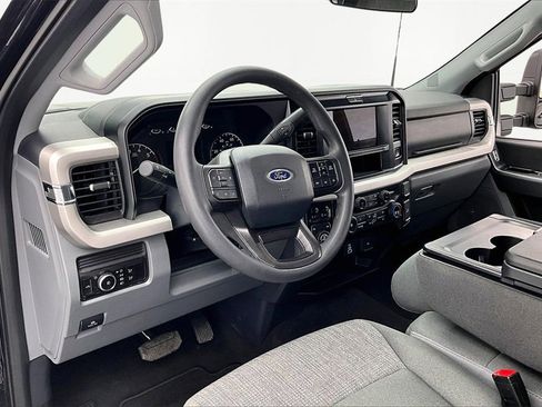 Used 2025 Ford F350 XLT w/ Tremor Off-Road Package image 14