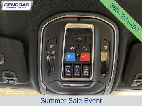 Certified 2025 Jeep Grand Cherokee Limited w/ Luxury Tech Group II AWD/4WD image 26
