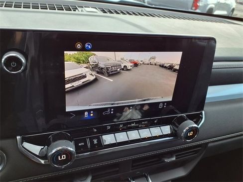 New 2025 Chevrolet Colorado LT w/ LT Convenience Package image 13