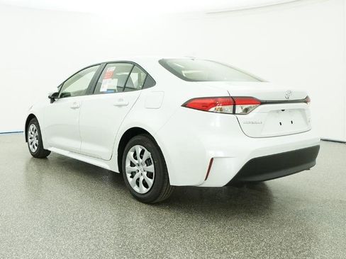 New 2026 Toyota Corolla LE image 9