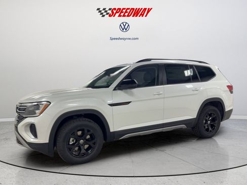 New 2026 Volkswagen Atlas Peak Edition AWD/4WD image 11