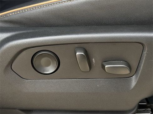 Used 2021 GMC Yukon AT4 w/ Rear Media and Nav Package image 34