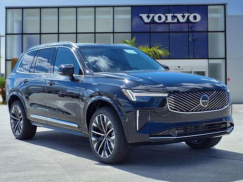 New 2026 Volvo XC90 B5 Core w/ Protection Package Premier image 1