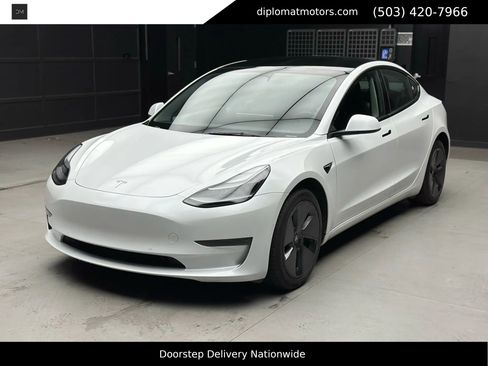 Used 2022 Tesla Model 3 image 1
