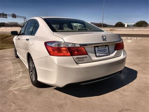 Used 2015 Honda Accord LX image 5
