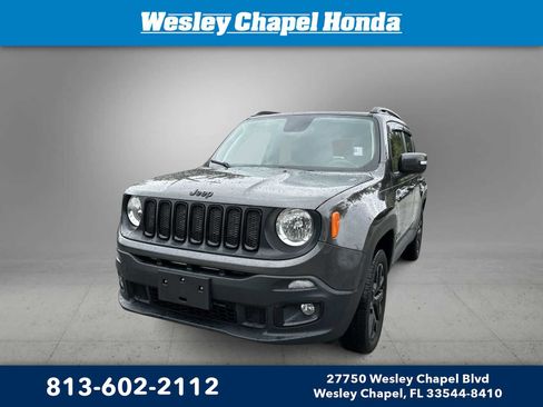 Used 2018 Jeep Renegade Altitude AWD/4WD image 1