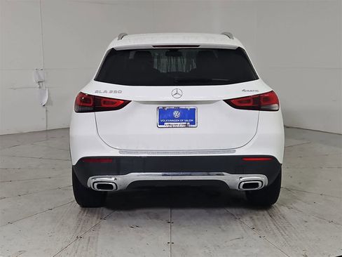 Used 2022 Mercedes-Benz GLA 250 4MATIC image 5