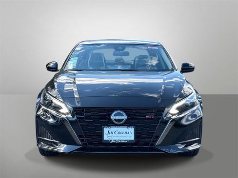 New 2025 Nissan Altima 2.5 SR w/ SR Premium Package image 12