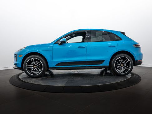 Used 2019 Porsche Macan AWD/4WD image 2