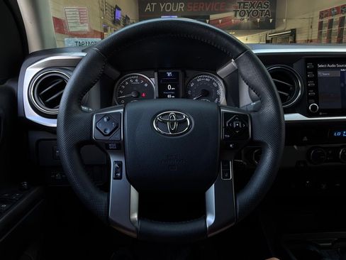 Used 2023 Toyota Tacoma SR5 RWD image 32