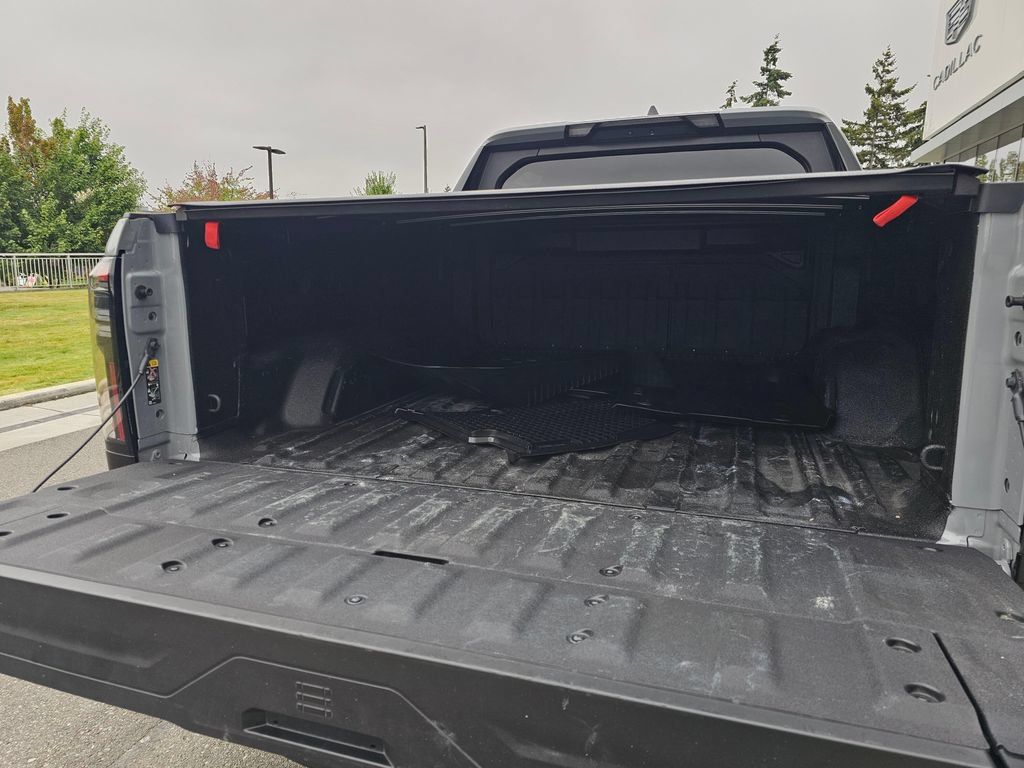 Used 2026 GMC Sierra EV Denali AWD/4WD image 18