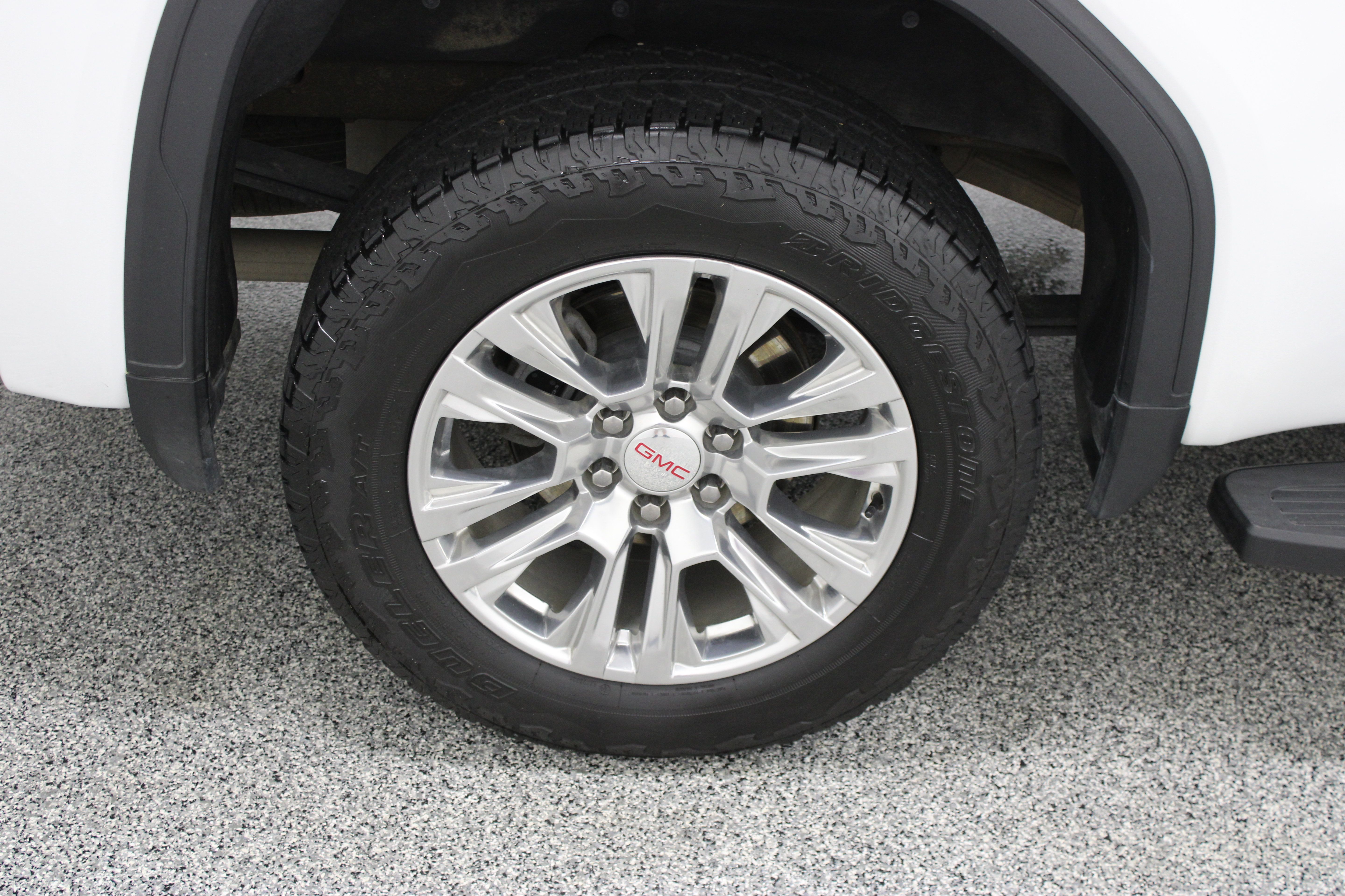 Used 2024 GMC Sierra 1500 Denali AWD/4WD image 6