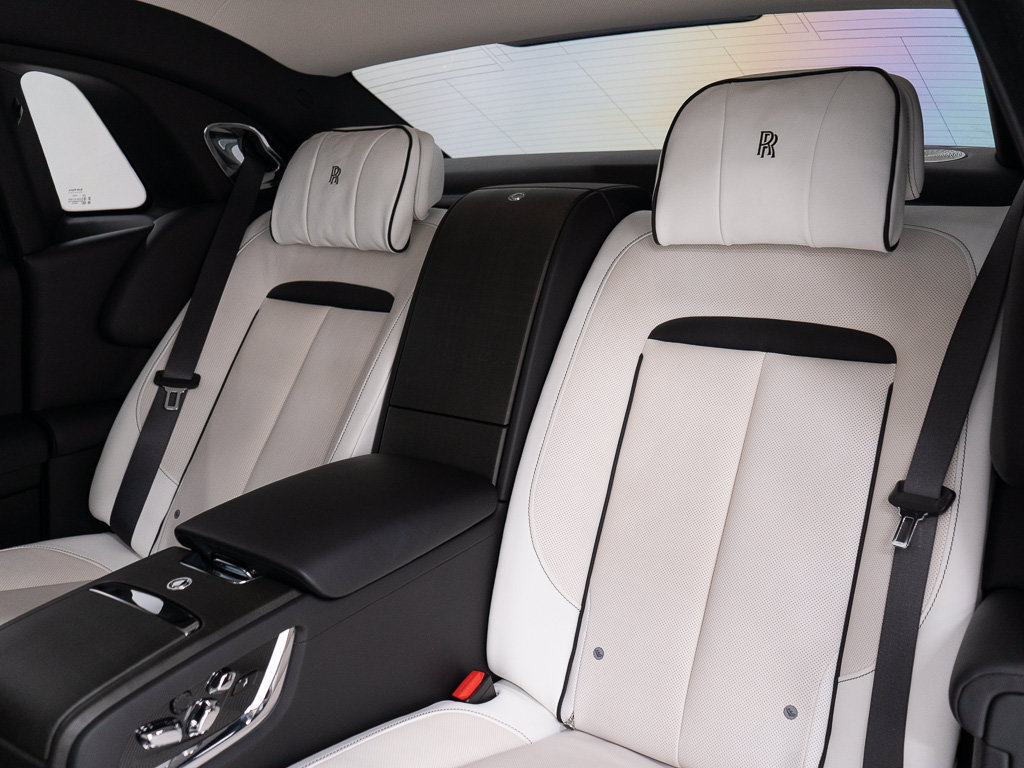 Certified 2023 Rolls-Royce Ghost Extended Wheelbase w/ Ghost Package AWD/4WD image 26