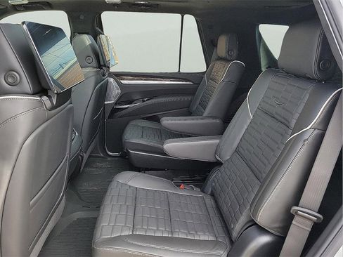 New 2026 Cadillac Escalade Platinum Luxury w/ LPO, Floor Liner Package image 12