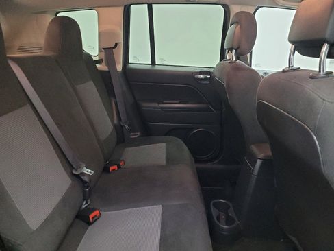 Used 2016 Jeep Compass Sport w/ Power Value Group FWD image 19
