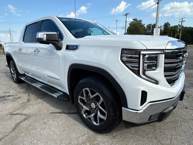 Used 2023 GMC Sierra 1500 SLT w/ SLT Premium Package AWD/4WD image 8