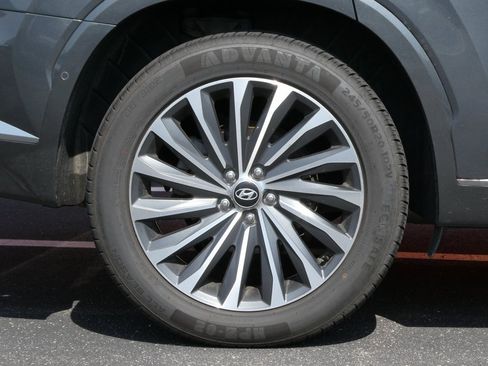 Used 2024 Hyundai Palisade Calligraphy image 28