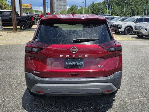 Used 2023 Nissan Rogue SV FWD image 3