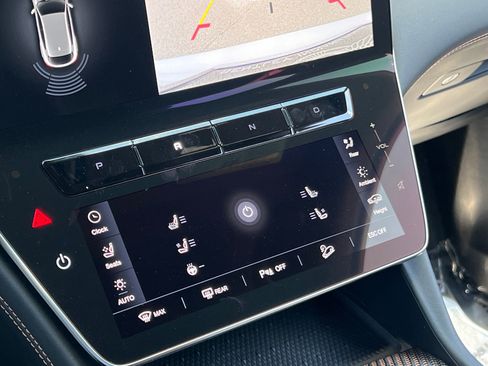 Used 2025 Maserati Grecale Folgore AWD/4WD image 20