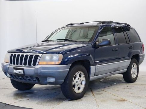Used 2000 Jeep Grand Cherokee Laredo image 1