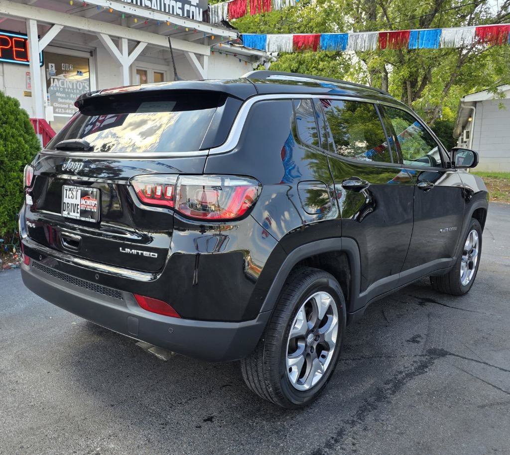 Used 2021 Jeep Compass Limited w/ Elite Interior Group AWD/4WD image 5