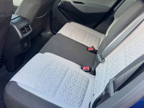 Used 2023 Chevrolet Equinox LS image 8