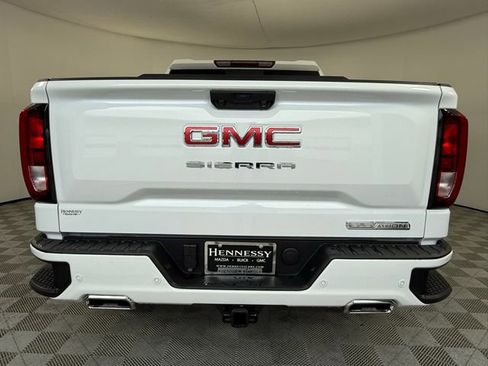 Used 2025 GMC Sierra 1500 Elevation w/ Preferred Package image 4