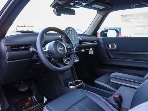 New 2026 MINI Cooper 2-Door Hardtop FWD image 17